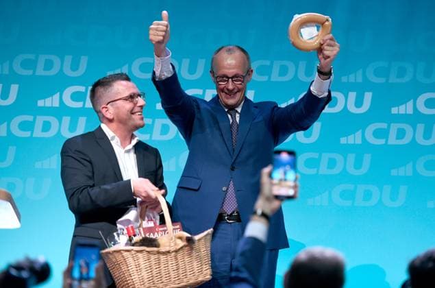 News Themen der Woche KW21 News Bilder des Tages Der CDU Bundesvorsitzende Friedrich Merz besucht am Mittwoch (22.05.2024) Saarlouis, fotografiert im Theater am Ring in Saarlouis. *** The CDU federal chairman Friedrich Merz visits Saarlouis on Wednesday 22 05 2024, photographed at the Theater am Ring in Saarlouis bub