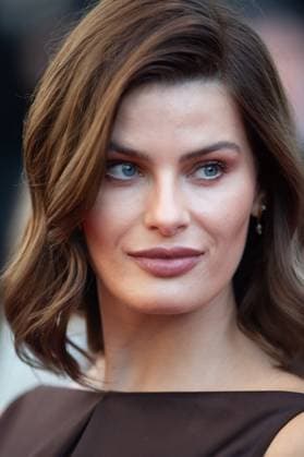 Cannes Le Comte de Monte-Cristo Premiere AM Isabeli Fontana attending the Le Comte de Monte-Cristo Premiere as part of the 77th Cannes International Film Festival in Cannes, France on May 22, 2024. Photo by Aurore Marechal ABACAPRESS.COM Cannes France  Copyright: xMarechalxAurore ABACAx