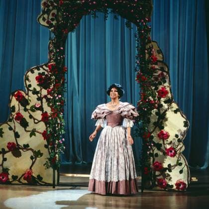 MUSIK GEHT UM DIE WELT Musik geht um die Welt, ZDF Musiksendung, 1979, Bild: Opernsängerin Sylvia Geszty, Deutschland Copyright: ArthurxGrimm AGR_82030224 EDITORIAL USE ONLY