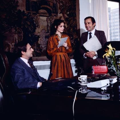 EIN MANN FÜR ALLE FÄLLE Ein Mann für alle Fälle, ZDF Serie, 1979, Szene: Harald Juhnke, Kristina Nel und Hans Clarin, Berlin Deutschland Copyright: ArthurxGrimm AGR_82030313 EDITORIAL USE ONLY