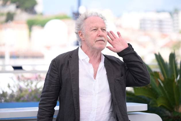 CANNES, FRANCE MAY 23 G D Nicolas PHILIBERT, Jury President and cinematographer, during the Oeil d Or Jury photocall at the 77th Cannes Film Festival at the Palais des Festivals on May 23, 2024 in Cannes, France CINEMA 77th Cannes Film Festival Photocall 23 05 2024 ValentinaClaret Panoramic 