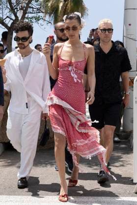 Cannes - Bella Hadid At The Martinez Bella Hadid enjoys an ice-cream at the Hotel Martinez during the 77th Cannes Film Festival on May 23, 2024 in Cannes, France. Photo by Marco Piovanotto ABACAPRESS.COM Cannes France  Copyright: xPiovanottoxMarco ABACAx