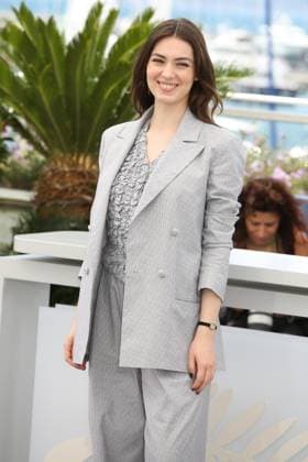 77eme Festival International du Film de Cannes Photocall with cast of the film Le compte de Monte Cristo 77th Cannes Film Festival Photocall with cast of the film Le comte de Monte Cristo Anamaria Vartolomei 305409 2024 05 23 Cannes France  Copyright: xIsabellexVautierx xStarfacex STAR_305409_149
