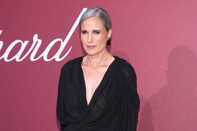 Andie MacDowell bei der Amfar Gala am 23.05.2024 im Rahmen vom 77. Film Festival in Cannes Cannes Film Festival 2024 - Amfar Gala