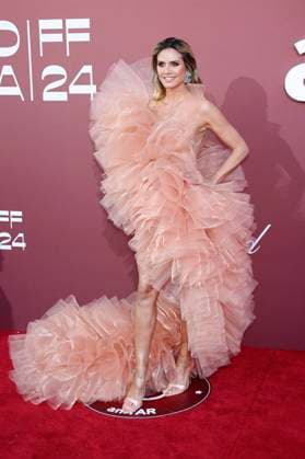 Heid Klum bei der 30. amfAR Gala Cannes im Rahmen des Festival de Cannes 2024 77. Internationale Filmfestspiele von Cannes im HÃ tel du Cap-Eden-Roc. Antibes. Cannes, 23.05.2024