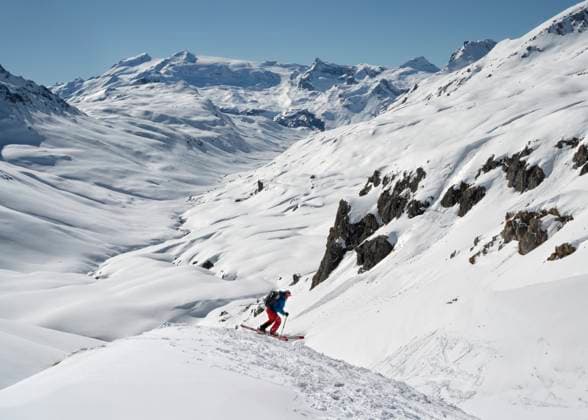 Skier skiing on Pointe de Mean Martin mountain in Vanoise National Park, France model released, Symbolfoto, ALRF02143