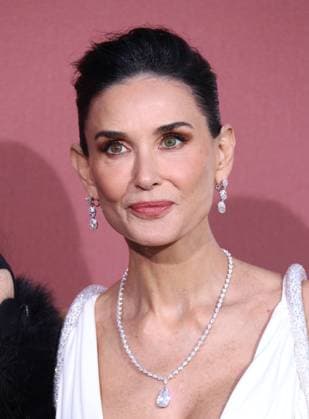 May 23, 2024, Cannes, France: Demi Moore attends the amfAR Cannes Gala 30th edition Presented by Chopard and Red Sea International Film Festival at Hotel du Cap-Eden-Roc on May 23, 2024 in Cap d Antibes, France.. Phoro: imageSPACE Cannes France - ZUMAs181 20240523_zea_s181_255 Copyright: xDGPx