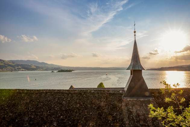 Steeple on rooftop near Lake Zurich seen from Lindenhof, Rapperswil, St Gallen Canton, Switzerland, MAMF03005
