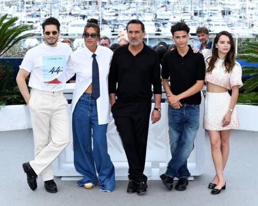 77th Cannes Film Festival 2024 Photocall film: L Amour Ouf (Beating Hearts) Cannes, 77th Cannes Film Festival 2024 Photocall film: L Amour Ouf (Beating Hearts) In the photo: Malik Frikah, Gilles Lellouche, Adele Exarchopoulos, Mallory Wanecque, Francois Civil Cannes France  Copyright: xIPA ABACAx