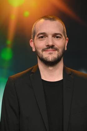 Cutter Philipp Straetker, Preisträger des Nachwuchspreis für Schnitt des Serienpiloten Gastrogötter bei der Verleihung 34. Deutscher Kamerapreis