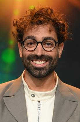 Kameramann Christopher Aoun, Preisträger Beste Kamera Fiktion Screen für die Filmreihe ZEIT Verbrechen – Deine Brüder bei der Verleihung 34. Deutscher Kamerapreis