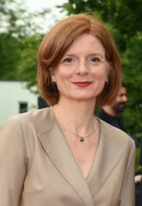 WDR Direktorin Katrin Vernau , Verwaltungsdirektorin des WDR, kommt zu der Verleihung 34. Deutscher Kamerapreis