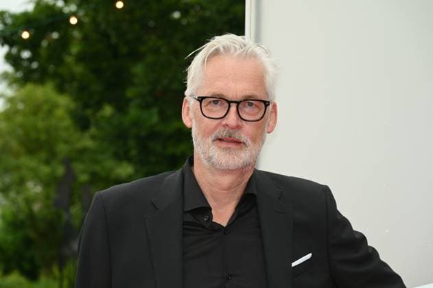 Friedhelm Bixschlag, Geschäftsführung der Bavaria Studios & Production Services GmbH kommt zu der Verleihung 34. Deutscher Kamerapreis