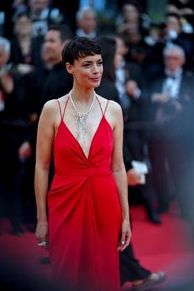 Cannes - La Plus Precieuse Des Marchandises Screening Berenice Bejo attends the screening of the film La Plus Precieuse Des Marchandises (The Most Precious Of Cargoes) Red Carpet at the 77th Cannes Film Festival at Palais des Festivals on May 24, 2024 in Cannes, France. Photo by Franck Castel ABACAPRESS.COM Cannes France  Copyright: xCastelxFranck ABACAx