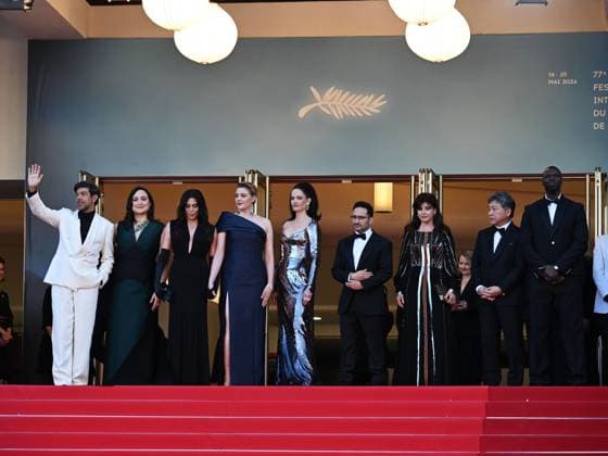77th Cannes Film Festival 2024, Final Night, Red Carpet Closing Ceremony. In the photo: the Jury Pierfrancesco Favino, Nadine Labaki, Lily Gladstone, President of the Jury Greta Gerwig, Juan Antonio Bayona, Eva Green, Omar Sy, Ebru Ceylan and Hirokazu Kore-eda  Copyright: xSimonexComix xipa-agency.netx xPoolxPhotoxEventsx03x IPA_Agency_IPA46534384