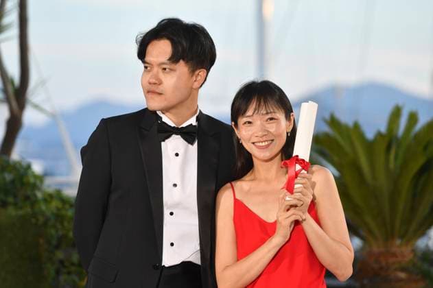 Chiang Wei Liang und You Qiao Yin mit dem Preis der besonderen Erwähnung für Mongrel beim Photocall mit den Preisträgern auf dem Festival de Cannes 2024 77. Internationale Filmfestspiele von Cannes am Palais des Festivals. Cannes, 25.05.2024
