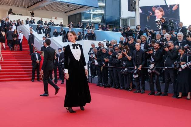 Festival de Cannes - Red Carpet - Closing Carpet Vicky Krieps bei der Abschlusszeremonie der 77. Internationalen Filmfestspiele Cannes am 25.05.2024. Copyright: xEventpressxKochanx