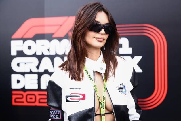 Entertainment Themen der Woche KW21 Entertainment Bilder des Tages May 26, 2024, Monte Carlo, Monaco: Emily Ratajkowski walks in the pitlane ahead of the F1 Grand Prix of Monaco at Circuit de Monaco on May 26, 2024 in Monte-Carlo, Monaco. Monte Carlo Monaco - ZUMAz156 20240526_zip_z156_026 Copyright: xBeataxZawrzelx