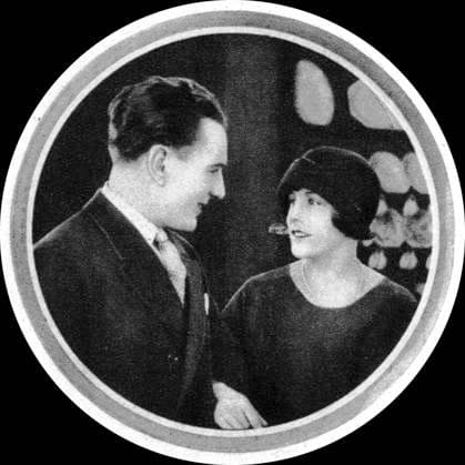 RECORD DATE NOT STATED John Stuart and Virginia Valli in The Pleasure Garden (1926) John Stuart and Virginia Valli in The Pleasure Garden (1926) directed by Alfred Hitchcock Date: 1932  Copyright: Copyrightx(c)Geminix2023.xCredit:xGemini 10986254