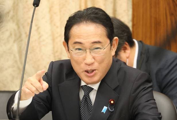 Entertainment Themen der Woche KW22 Entertainment Bilder des Tages May 28, 2024, Tokyo, Japan - Japanese Prime Fumio Kishida smiles upon his arrival at Upper House s Agriculture, Forestry and Fisheries committee session at the National Diet in Tokyo on Tuesday, May 28, 2024. (photo by Yoshio Tsunoda AFLO)  , aflo_254750039.jpg,