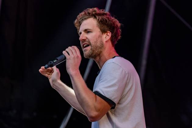 Nightwash Open Air beim BonnLive Open Air auf dem Telekom Campus in Bonn Beuel 29.05.2024 Comedian Luke MOCKRIDGE beim Live Auftritt bei der Comedy Reihe Nightwash Open Air auf dem BonnLive Open Air auf dem Telekom Campus in Bonn Beuel Bonn Beuel Nordrhein-Westfalen Deutschland *** Nightwash Open Air at the BonnLive Open Air on the Telekom Campus in Bonn Beuel 29 05 2024 Comedian Luke MOCKRIDGE performing live at the comedy series Nightwash Open Air at the BonnLive Open Air on the Telekom Campus in Bonn Beuel Bonn Beuel North Rhine-Westphalia Germany Copyright: xBonn.digitalx xMarcxJohnx