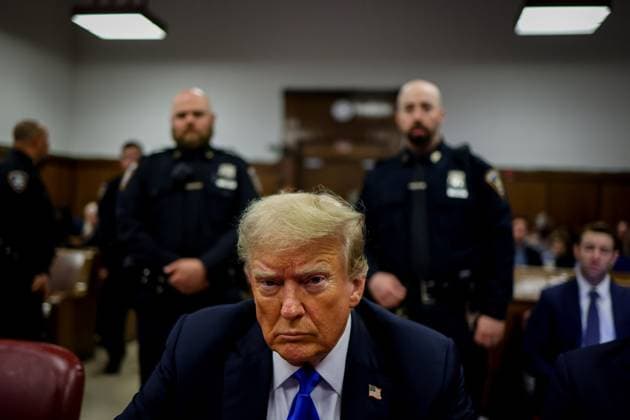 News Themen der Woche KW22 News Bilder des Tages Former President Donald Trump sits in the courtroom at Manhattan Criminal Court in New York on Thursday, May 30, 2024. Jurors have begun their deliberations in the felony trial of the former president, who is charged with making hush-money payments to silence an adult film actress in 2016. Pool  NYP20240530720 JustinxLane