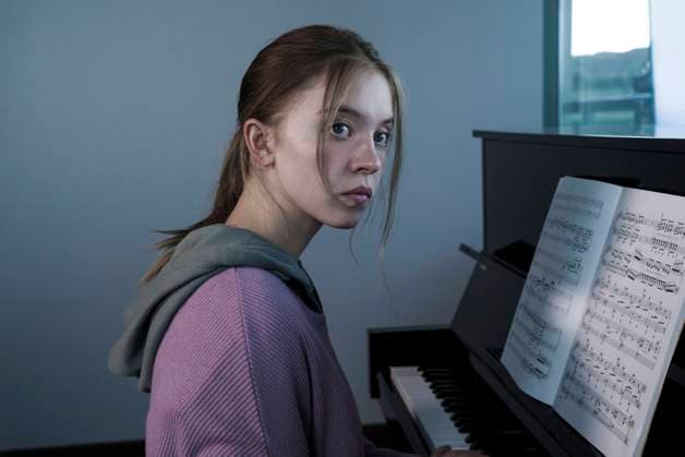 Welcome to the Blumhouse: Nocturne (2020) - filmstill Sydney Sweeney as Juliet Welcome to the Blumhouse: Nocturne (2020) EDITORIAL USE ONLY Copyright: xKevinxEstradax