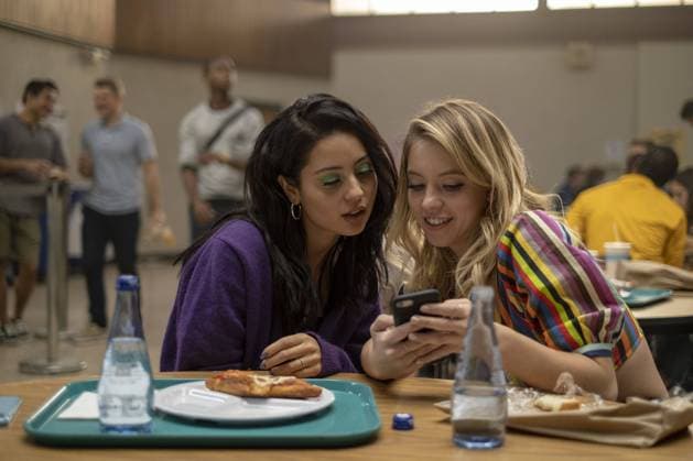 Euphoria (2019 - ) - filmstill Alexa Demie & Sydney Sweeney Euphoria (2019 - ) - - - EDITORIAL USE ONLY Copyright: xCAP RFSx