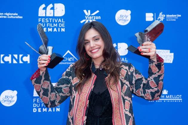 Vierzon Winners Photocall Margherita Vicario posing with her Award as Best Director for the movie Gloria during the Winners Photocall as part of the Festival du Film de Demain in Vierzon, France on June 02, 2024. Photo by Aurore Marechal ABACAPRESS.COM Vierzon France  Copyright: xMarechalxAurore ABACAx