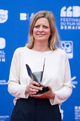 Vierzon Winners Photocall Jennifer Devoldere posing with her Audience Award for the movie Le Panache during the Winners Photocall as part of the Festival du Film de Demain in Vierzon, France on June 02, 2024. Photo by Aurore Marechal ABACAPRESS.COM Vierzon France  Copyright: xMarechalxAurore ABACAx