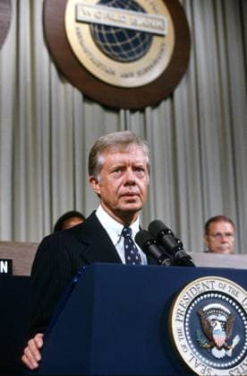 Carter Addresses the Opening Session of the IMF United States President Jimmy Carter addresses the opening session of the International Monetary Fund (IMF) annual meeting at the Washington Sheraton Hotel in Washington, DC on September 30, 1980. Credit: Arnie Sachs CNP Washington District of Columbia United States of America EDITORIAL USE ONLY Copyright: xx 67-252 ArniexSachsx-xCNPx cnpphotos269835