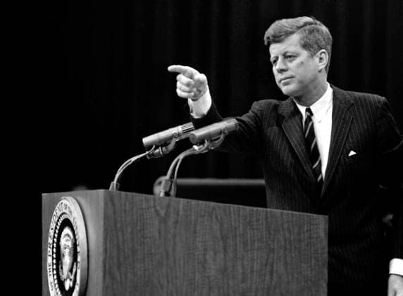 Kennedy Press Conference United States President John F. Kennedy calls on a reporter during a press conference at the Department of State Auditorium in Washington, DC on Thursday, February 21, 1963. Credit: Arnie Sachs CNP Washington District of Columbia United States of America EDITORIAL USE ONLY Copyright: xx ArniexSachsx-xCNPx cnpphotos271175