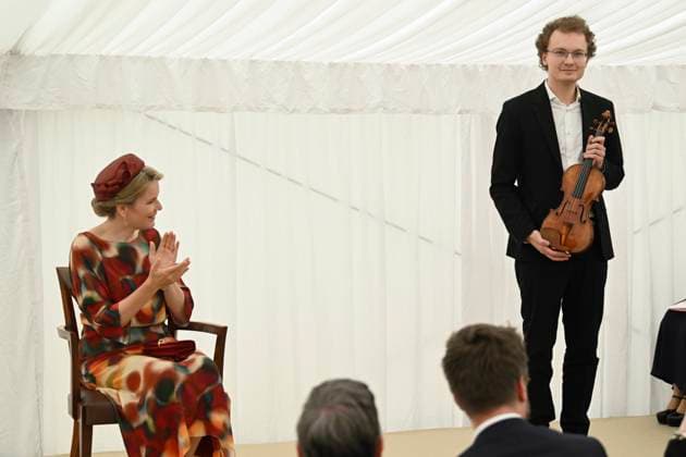 Presentation of prizes to the winners of the Queen Elisabeth Competition 2024 BRUSSELS, BELGIUM - JUNE 04: Presentation of prizes to the winners of the twentieth edition of the Queen Elisabeth Competition dedicated to the violin in the presence of Queen Mathilde. First Prize 2024 (Queen Elisabeth International Grand Prix) : Dmytro Udovychenko (Ukraine) on June 04, 2024 in Brussels, Belgium, 04 06 2024 Brussels Belgium  Copyright: xDidierxLebrunx