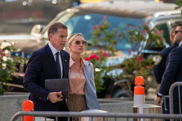 News Themen der Woche KW23 News Bilder des Tages June 4, 2024, Wilmington, Delware, USA: HUNTER BIDEN arrives at federal court, with his wife, MELISSA COHEN BIDEN, Tuesday, June 4, 2024, in Wilmington, Del. Wilmington USA - ZUMAm267 20240604_znp_m267_009 Copyright: xDavidxMusex