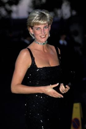 DIANA, PRINCESS OF WALES.evening dress, choker necklace, royal, dead, deceased.Ref: 5076... London Great Britain Copyright: xHughxThompson CapitalxPicturesx