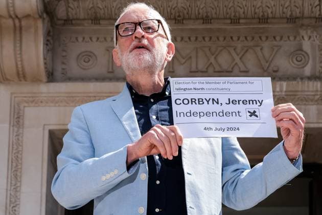 News Themen der Woche KW23 News Bilder des Tages . 05 06 2024. London, United Kingdom. Jeremy Corbyn Islington Town Hall. Jeremy Corbyn registers his candidacy as an independent at Islington Town Hall, London  xMartynxWheatleyx xi-Imagesx IIM-25278-0001