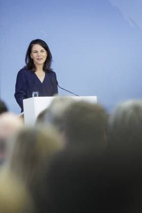 Annalena Baerbock (Buendnis 90 Die Gruenen), Bundesaussenministerin, aufgenommen im Rahmen einer Buchvorstellung zur Kolonialgeschichte im Auswaertigen Amt in Berlin, 05.06.2024. Fotografiert im Auftrag des Auswaertigen Amtes. Berlin Deutschland Copyright: xKiraxHofmannxAAxphotothek.dex