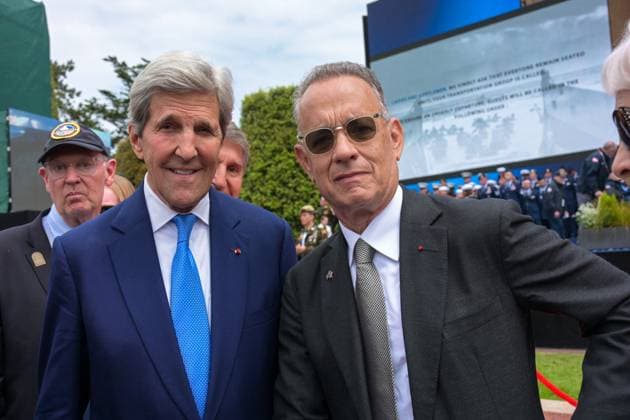 News Themen der Woche KW23 News Bilder des Tages D-Day - US Ceremony - Colleville-sur-Mer Tom Hanks and John Kerry attend the US ceremony marking the 80th anniversary of the World War II D-Day Allied landings in Normandy, at the Normandy American Cemetery and Memorial in Colleville-sur-Mer, Normandy, France which overlooks Omaha Beach on June 6, 2024. The D-Day ceremonies mark the 80th anniversary since the launch of Operation Overlord which turned the tide of World War II and led to the liberation of occupied France and the end of the war against Nazi Germany. Photo by Ammar Abd Rabbo ABACAPRESS.COM Colleville-sur-Mer Normandy France  Copyright: xAbdxRabboxAmmar ABACAx
