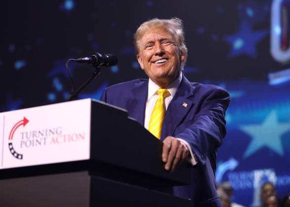 Bilder des Jahres 2024, News 06 Juni News Themen der Woche KW23 News Bilder des Tages June 6, 2024, Phoenix, Arizona, USA: Former President of the United States DONALD TRUMP speaks at a Chase the Vote rally in Phoenix, Arizona. Phoenix USA - ZUMAg247 20240606_znp_g247_004 Copyright: xGagexSkidmorex