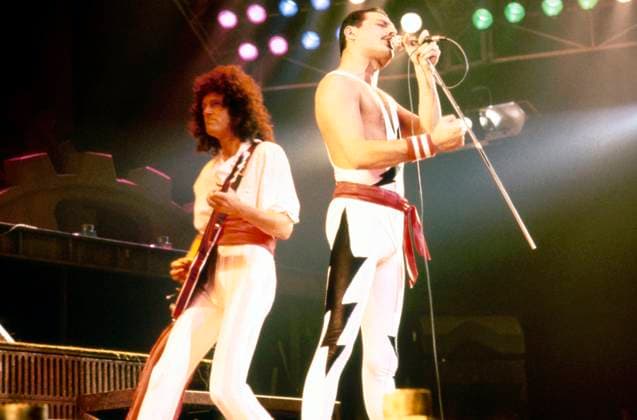Freddie Mercury and Brian May of Queen performing live in the early 1980 s. Ross Barnett Retna UK Credit all Uses Freddie Mercury and Brian May of Queen performing live in the early 1980 s. Ross Barnett Retna UK Credit all Uses,  Copyright: x xRossxBarnettx xAvalonx 0535824316
