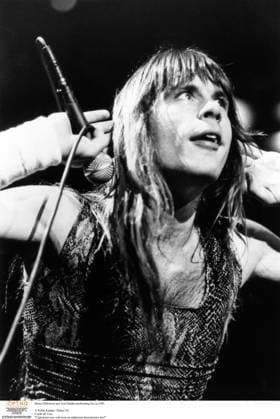 Bruce Dickinson and Iron Maiden performing live in 1985. Robin Kaplan Retna UK. Credit all Uses *Unbylined uses will incur an additional discretionary fee!* Bruce Dickinson and Iron Maiden performing live in 1985. Robin Kaplan Retna UK. Credit all Uses,  Copyright: xRobinxKaplanx xRetnaxUKx xAvalonx 0535833858
