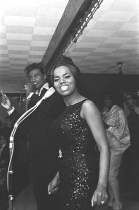 Charlie and Inez Foxx onstage at the Starlight Ballroom, Greenford, London on 28th January 1967. Their biggest hit single was called Mockingbird . Charlie and Inez Foxx onstage at the Starlight Ballroom, Greenford, London on 28th January 1967. Their biggest hit single was called Mockingbird . Michael Putland Retna UK. Credit all Uses, High Rates,  Copyright: x xMichaelxPutlandx xAvalonx 0535888964