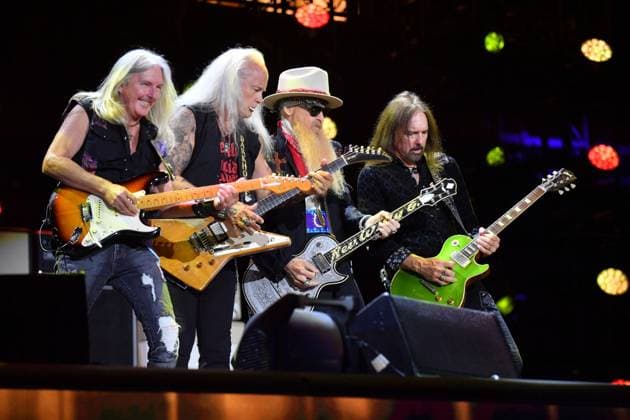 Entertainment Themen der Woche KW23 06 June 2024 - Nashville, Tennessee - Lynyrd Skynyrd and Billy Gibbons. 2024 CMA Fest,Ã¢â‚¬Â the Music Event of Summer Nightly Concert held at Nissan Stadium. Nashville USA - ZUMAa123 20240607_zaa_a123_001 Copyright: xJasonxDavisx