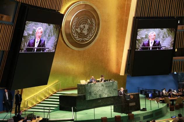 News Themen der Woche KW23 (240607) -- UNITED NATIONS, June 7, 2024 -- Fu Cong (at the podium and on the screens), China s permanent representative to the United Nations, introduces a draft resolution to establish the International Day for Dialogue among Civilizations at the UN General Assembly plenary session at the UN headquarters in New York, on June 7, 2024. The 78th session of the UN General Assembly (UNGA) on Friday unanimously adopted a resolution proposed by China to establish the International Day for Dialogue among Civilizations. ) UN-GENERAL ASSEMBLY-CHINA-PROPOSED RESOLUTION-INTERNATIONAL DAY FOR DIALOGUE AMONG CIVILIZATIONS-ADOPTION XiexE 