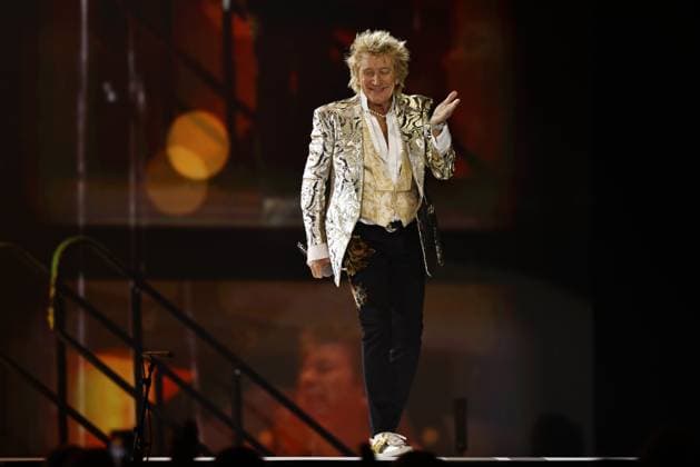 Entertainment Bilder des Tages STOCKHOLM, SVERIGE 20240608 Rod Stewart spelar pa Tele2 Arena i Stockholm under lördagskvällen. STOCKHOLM SVERIGE x12150x *** STOCKHOLM, SWEDEN 20240608 Rod Stewart plays at Tele2 Arena in Stockholm on Saturday night STOCKHOLM SWEDEN x12150x  Copyright: xCaisaxRasmussen TTx ROD STEWART EUW4dsEhEQQ