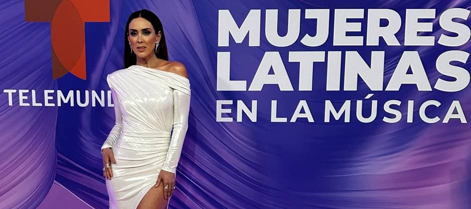 The Mexican actress and host Jacqueline Bracamontes poses on the carpet at the second edition of the Billboard Women in Latin Music gala held this Saturday in Miami, Florida, United States, 8 June 2024. The second edition of Billboard Latin Women in Music was held this Saturday in Miami without the main winner, the Colombian Karol G, and with a pink carpet in which classic, monochromatic and camera-chosen outfits dominated. Without Karol G and with classic fashion, the Billboard Latin Women in Music gala is held !ACHTUNG: NUR REDAKTIONELLE NUTZUNG!  Copyright: xAliciaxCivitax USA5576 20240609-55013819157_1