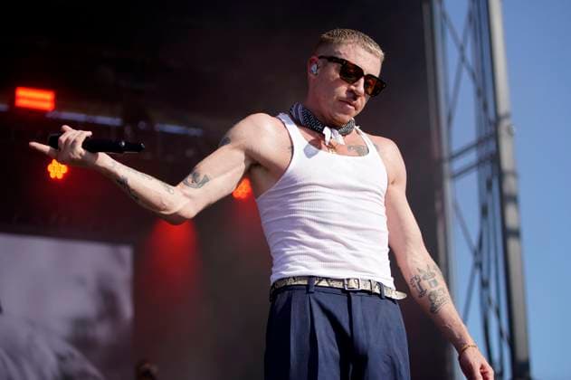 Macklemore live bei einem Konzert beim LIV Golf Event 2024 im Golf Club of Houston. Humble, 08.06.2024