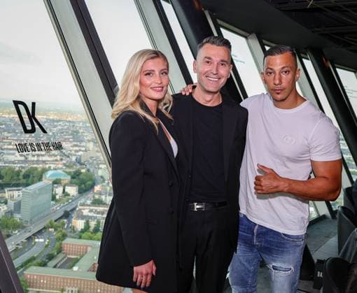 Dashi Krasnisic VIP Launch Dinner, Dashi Krasnic mit Luna Schweiger und Farid Bang Düsseldorf qomo Restaurant NRW Deutschland *** Dashi Krasnisic VIP Launch Dinner, Dashi Krasnic with Luna Schweiger and Farid Bang Düsseldorf qomo Restaurant NRW Germany