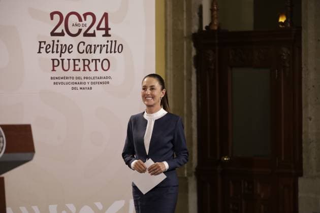 Claudia Sheinbaum Incoming President Briefing Mexico s incoming President, Claudia Sheinbaum Pardo, attending at her first briefing at National Palace after meeting with outgoing president Andres Manuel Lopez Obrador. During the press conference she talked about her announcing her cabinet next week to begin the transition with the Mexican Government. on June 10, 2024 in Mexico City, Mexico. (Photo by Luis Barron Eyepix Group) Copyright: xLuisxBarronx xEyepixxGroupx LB_10062024_122227
