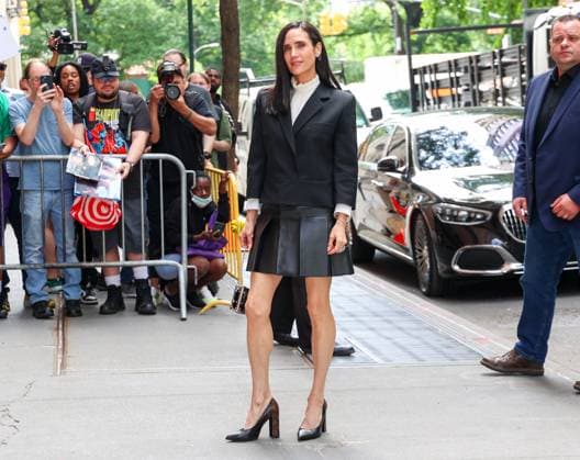 Entertainment Themen der Woche KW24 Entertainment Bilder des Tages Jennifer Connelly is seen at The View studios in New York City Featuring: Jennifer Connelly Where: New York, New York, United States When: 11 Jun 2024 Credit: BauerGriffin INSTARimages EDITORIAL USE ONLY. NOT FOR USE BY NEWSPAPERS BASED IN THE UK. Copyright: xJasonxHowardx instar53840469